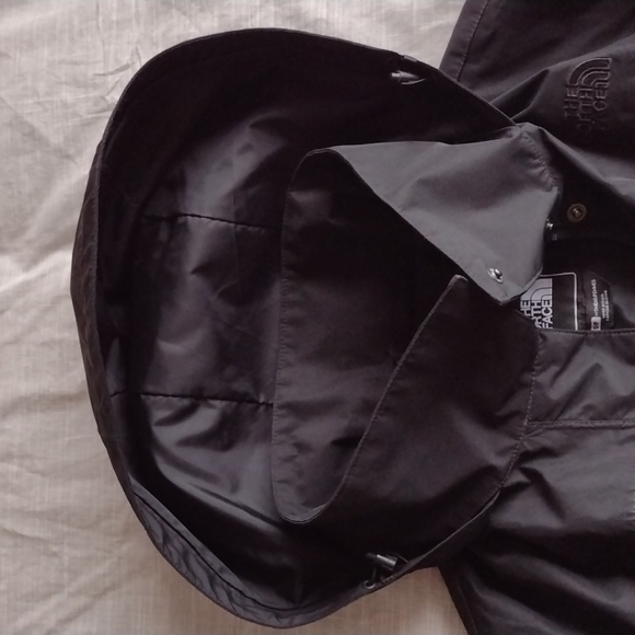 🌸THE NORTH FACE TRENCHCOAT EUC - Picture 13 of 13